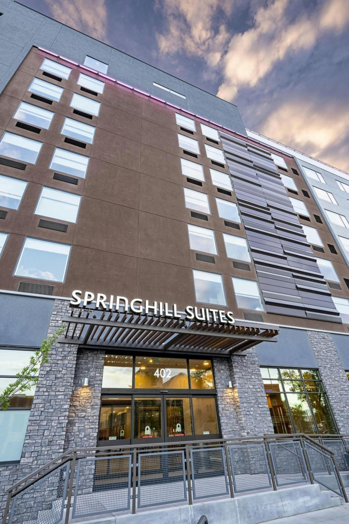 Springhill Suites By Marriott Colorado Springs Downtown Bagian luar foto